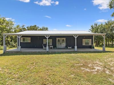 942 COUNTY ROAD 2240