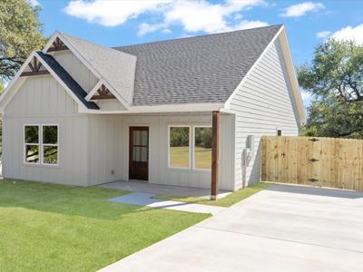 809 Arrowhead Court