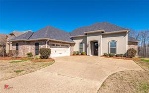 542 Half Moon Lane
