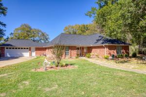 11 Cottonwood Road