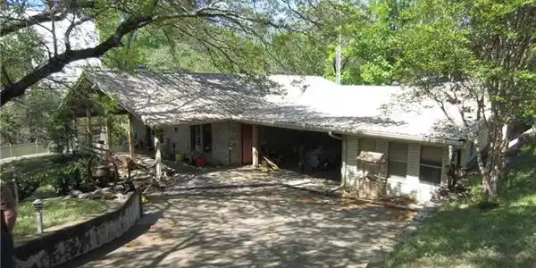9385 Tranquil Acres Road