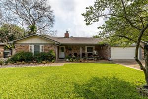 2511 Cedar Crest Court