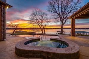 4104 Surfside Court