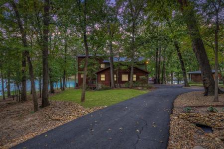 303 E Eldorado Drive