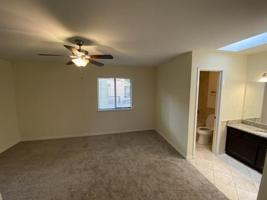 6646 E Lovers Lane