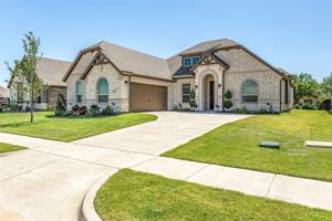 1009 Mickelson Drive