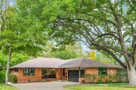 6821 Blessing Drive