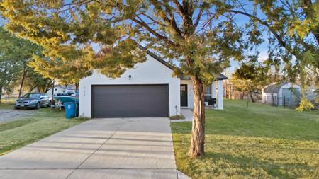 404 Onyx Drive