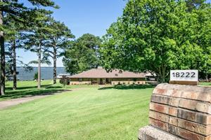 18222 Lakeside Drive