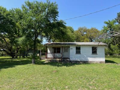 305 County Road 1607