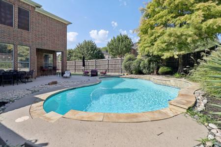 3920 Thorndale Lane