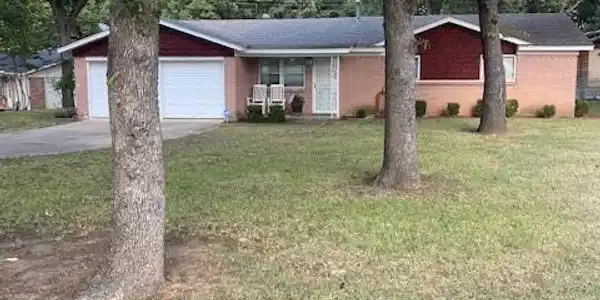 116 Skylark Drive