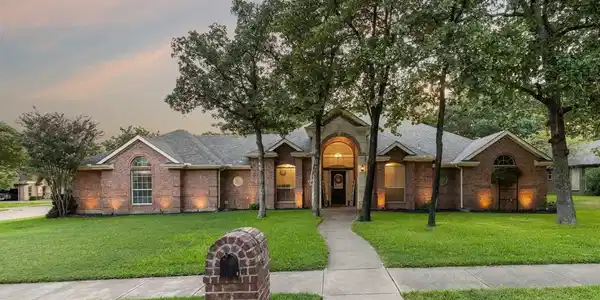 401 Schooner Drive