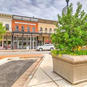 111 E Bridge Street