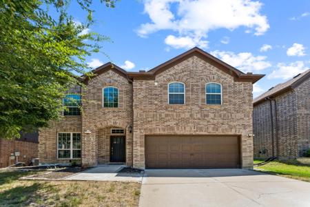 2436 Kingsgate Drive