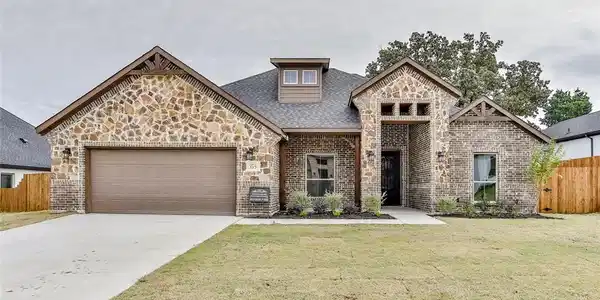 517 Woodland Drive