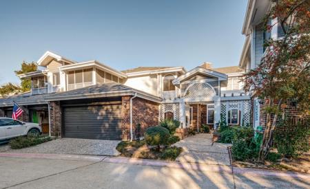9961 Waterfront Trail