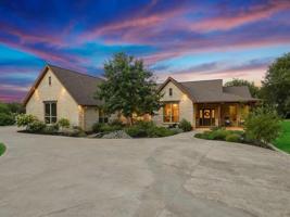 6409 Shoreline Drive