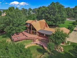 102 Summit Drive