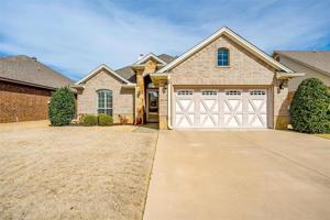 1441 Lauren Lane