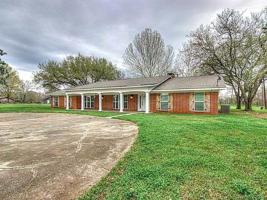 2534 Swan Lake Road