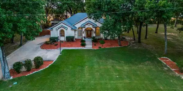 905 SE County Road 3129