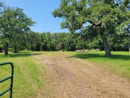 1052 E State Highway 276