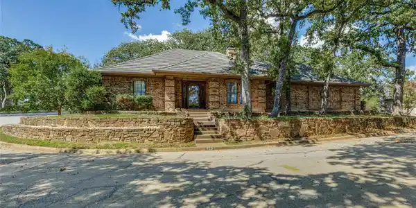 413 Timber Bay Court