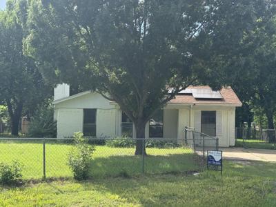 329 Walnut Avenue