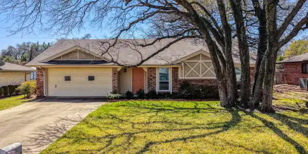 201 Pecan Street