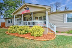 307 Graves Circle