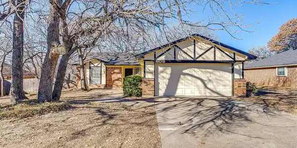 609 Timberoaks Drive