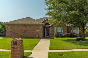 4710 Fox Meadows Lane