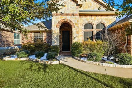 104 Traveller Street