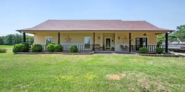 4137 Loper Drive