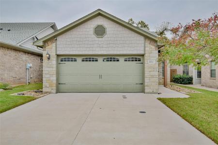 2210 Cobblestone Court