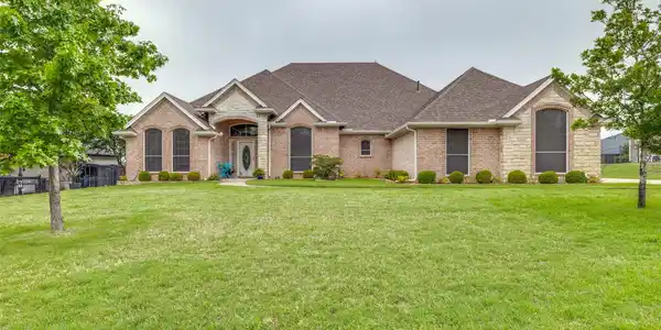 8809 Summit Point Court