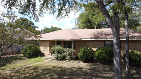 904 Spanish Trail Drive