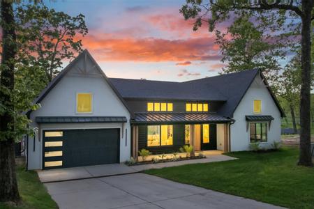 108 Deerhurst Lane