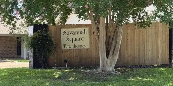 2936 SAVANNAH Court