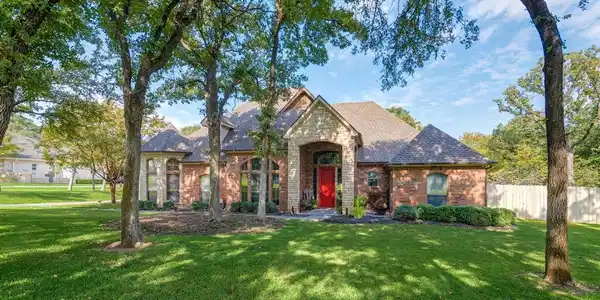 117 Westlake Woods Drive