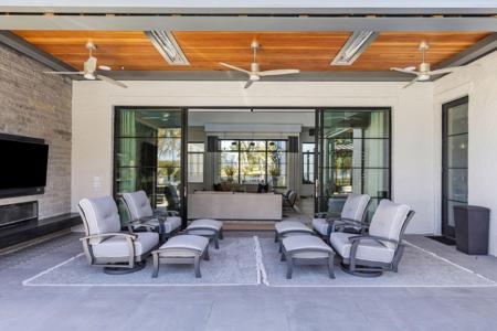 12133 W Lighthouse Lane