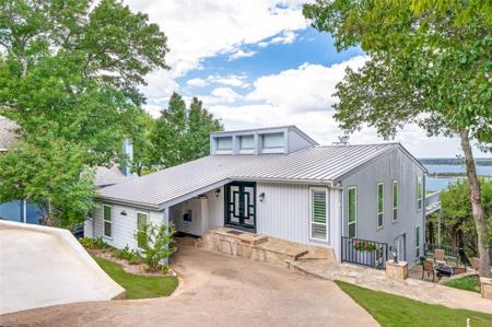 218 Island View Drive