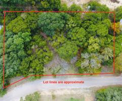913 Guadalupe River Drive