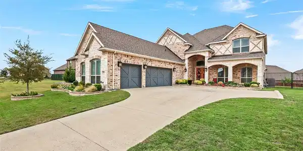 4116 Frontera Vista Drive