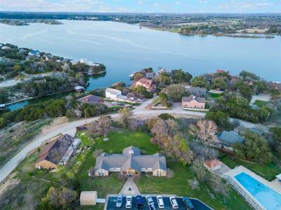 2214 Caroline Court