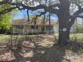 4102 Cherokee Court