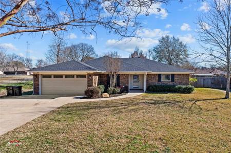 4607 Lawndale Drive