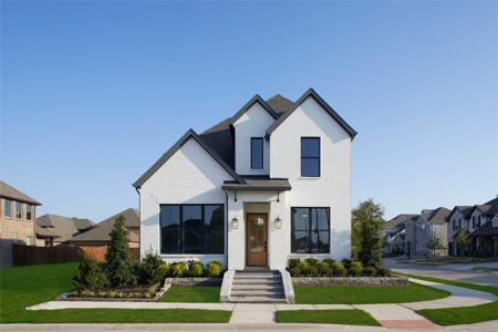 651 Caprice Bluff