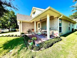 1011 Roberts Bend Court